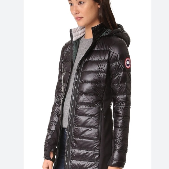 Canada Goose Black Puffer Jacket - Picture 2 of 9